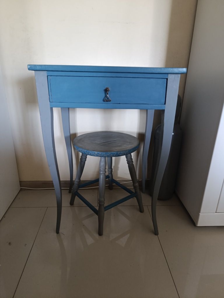 Toaletka PRL retro