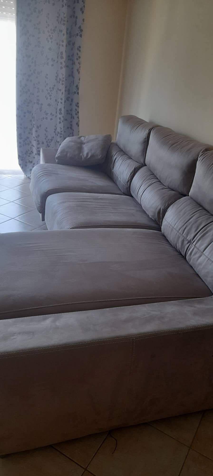 Sofá de 3 Lugares com Chaise Long