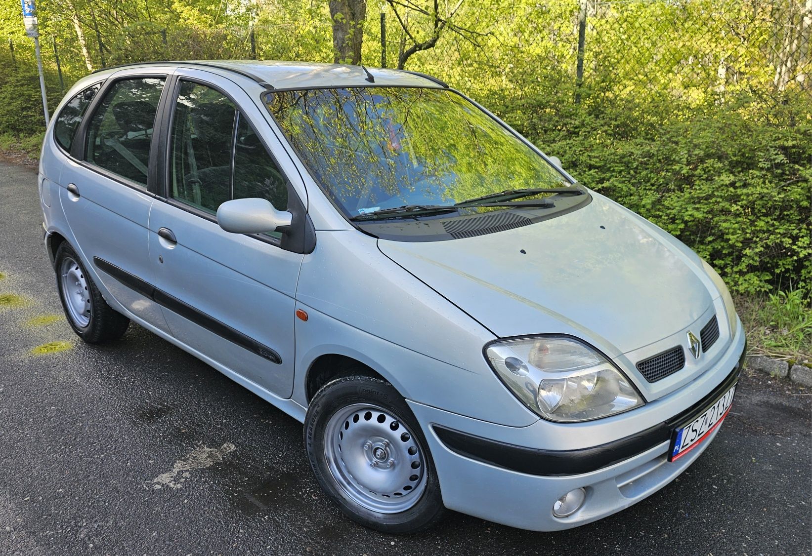 Renault Scenic 2.0 benzyna klimatyzacja hak