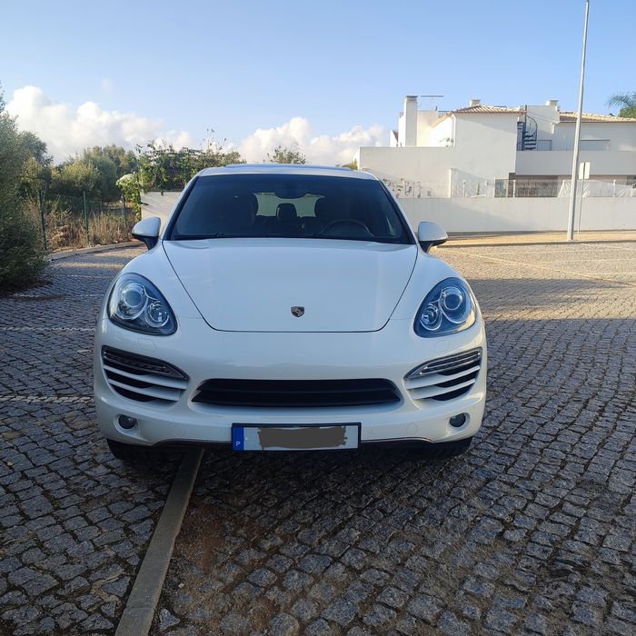 Porsche Cayenne standard