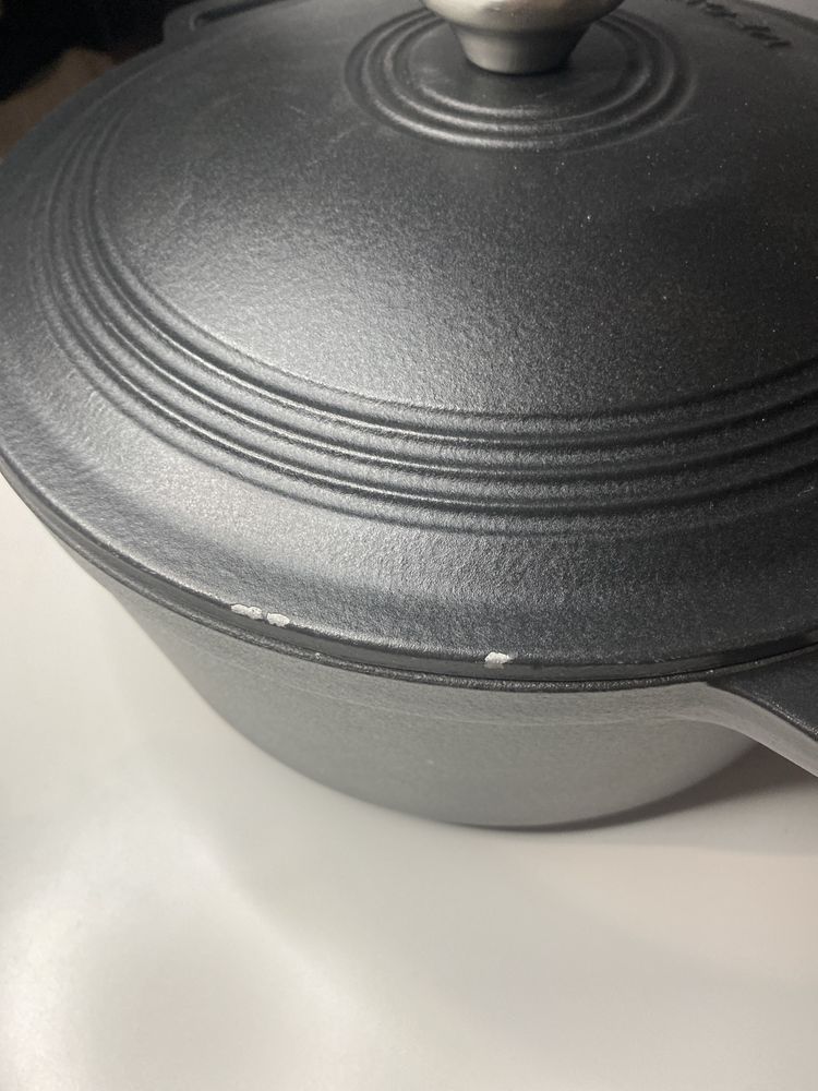 Garnek żeliwny VeoHome 6L