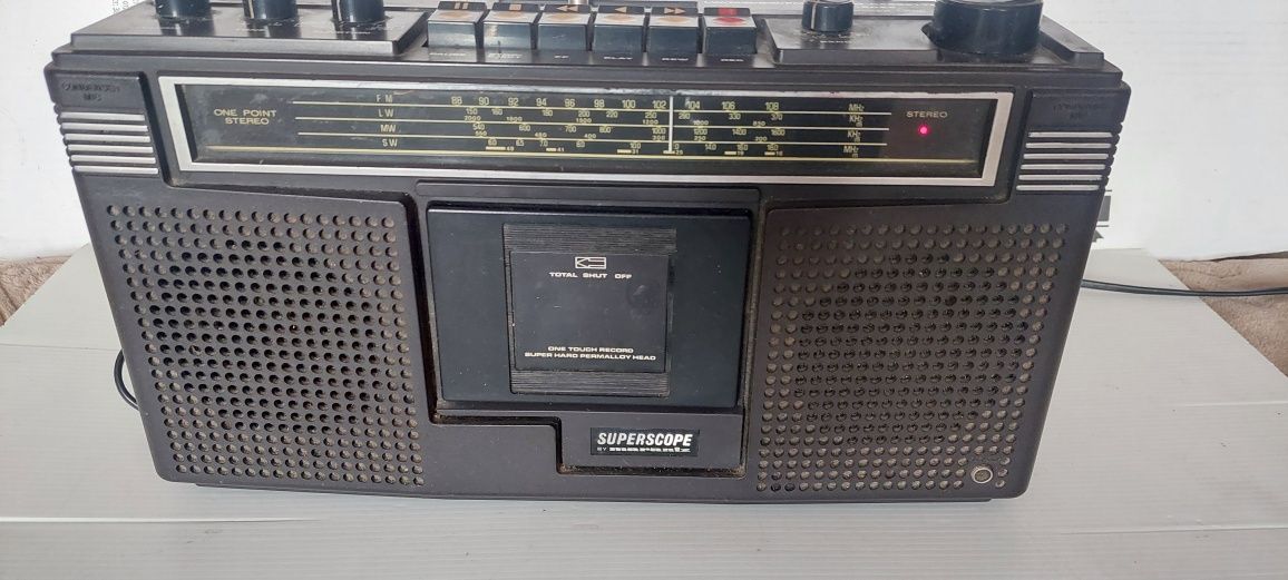 Superscope Radiomagnetofon U.S.A  CRS -2024 Vintage designed  Marantz