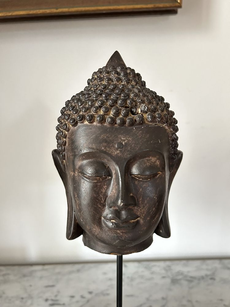 Posążki rzeźby Buddha budda