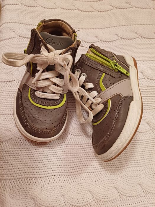 Дитяче взуття Clarks