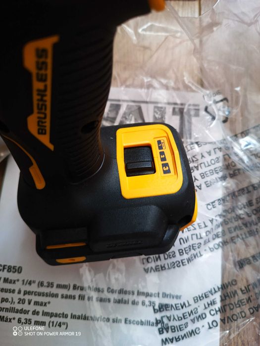 Dewalt DCF850 20V Max безщітковий гвинтоверт, ударний шуруповерт