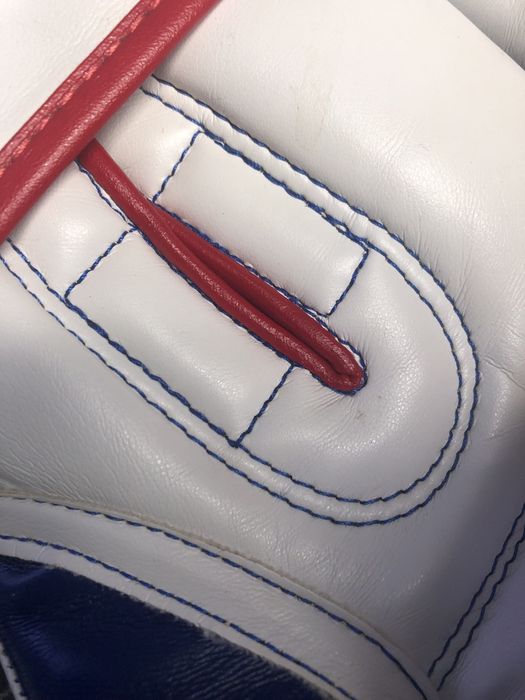 Дитячі боксерські перчатки чорні тайланд та сині пакістан