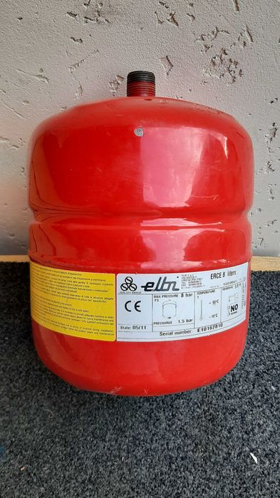 Розширювальний бачок для опалення 8 літрів Made in Italy