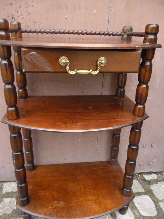 Bardzo rzadki stary stolik Pieknie wykonany