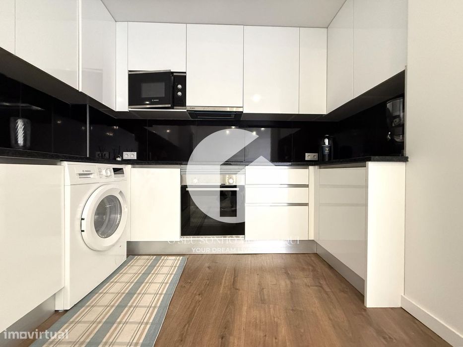 Apartamento T2 em Condomínio Fechado com Piscina – Quelfes