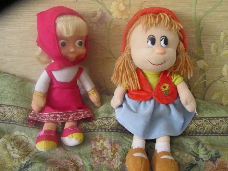 Кукла Маша і Червона шапочка