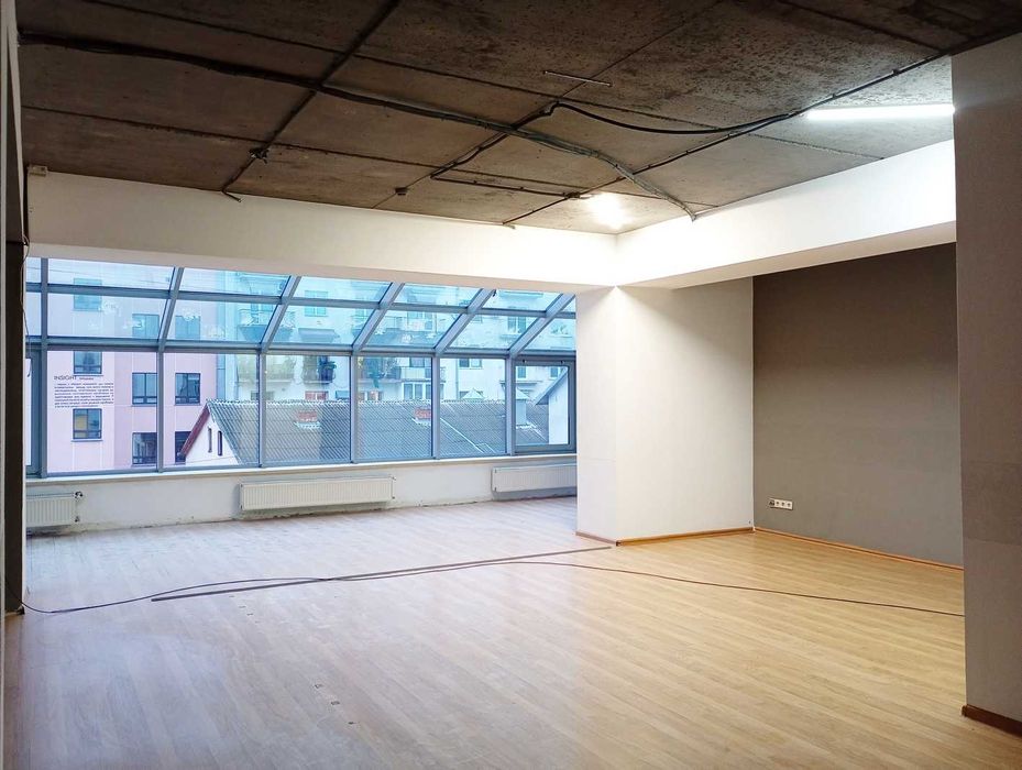 Ціна разом з к/п! Центр! Приміщення, 123 кв/м, вул.Січових Стрільців