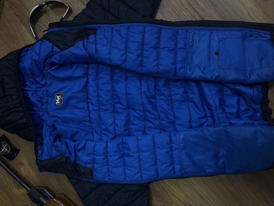 Микропуховик helly hansen