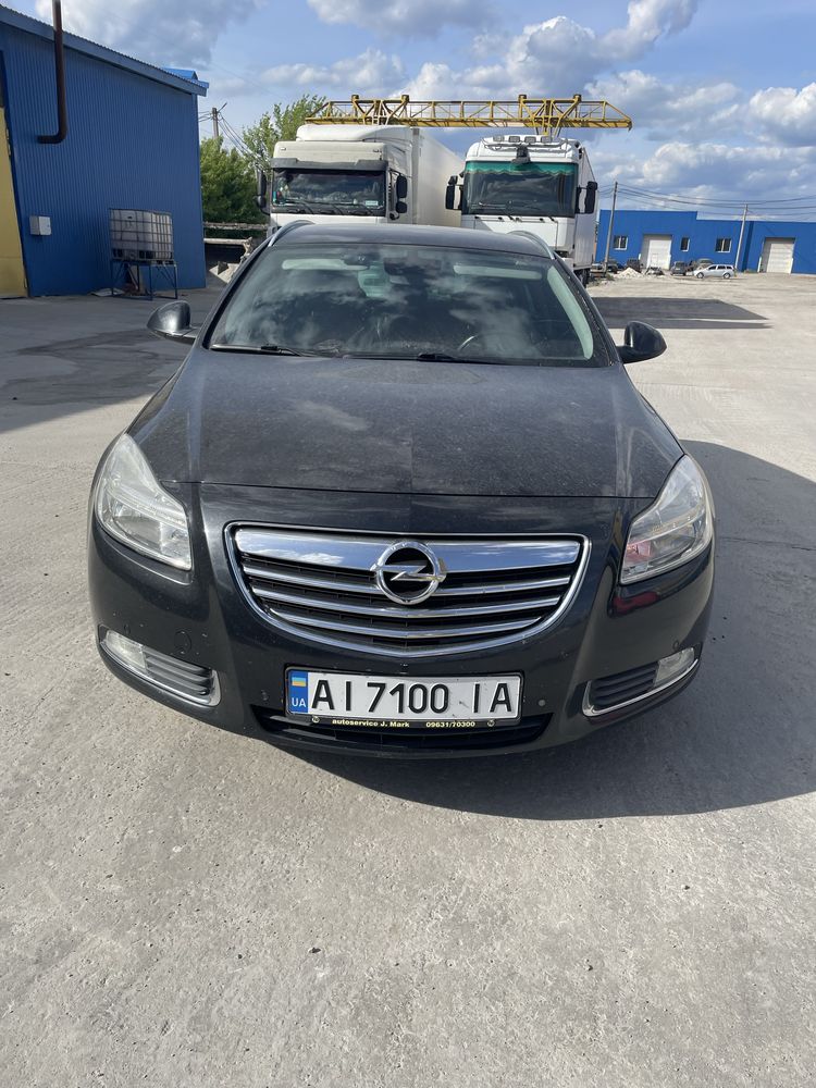 Opel Insignia 2011