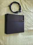 Playstation 4 + 10 jogos +2 comandos + cabos