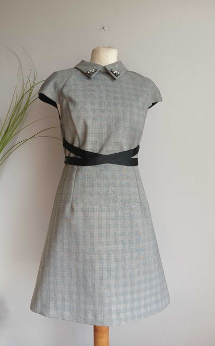 Sukienka w stylu vintage ZARA – perełki,, edycja 2018, unikat r M