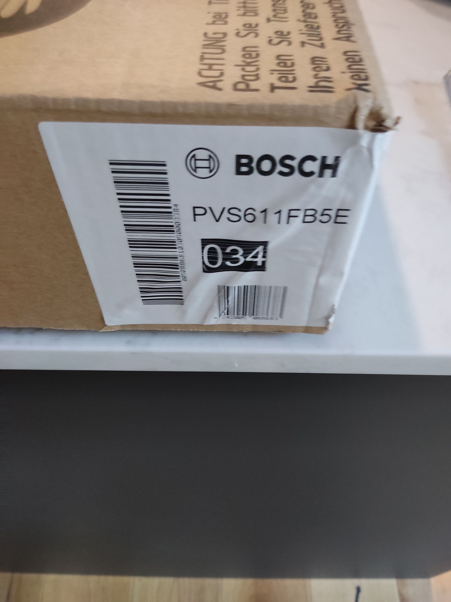 Płyta indukcyjna Bosch PVS611FB5E pęknięta