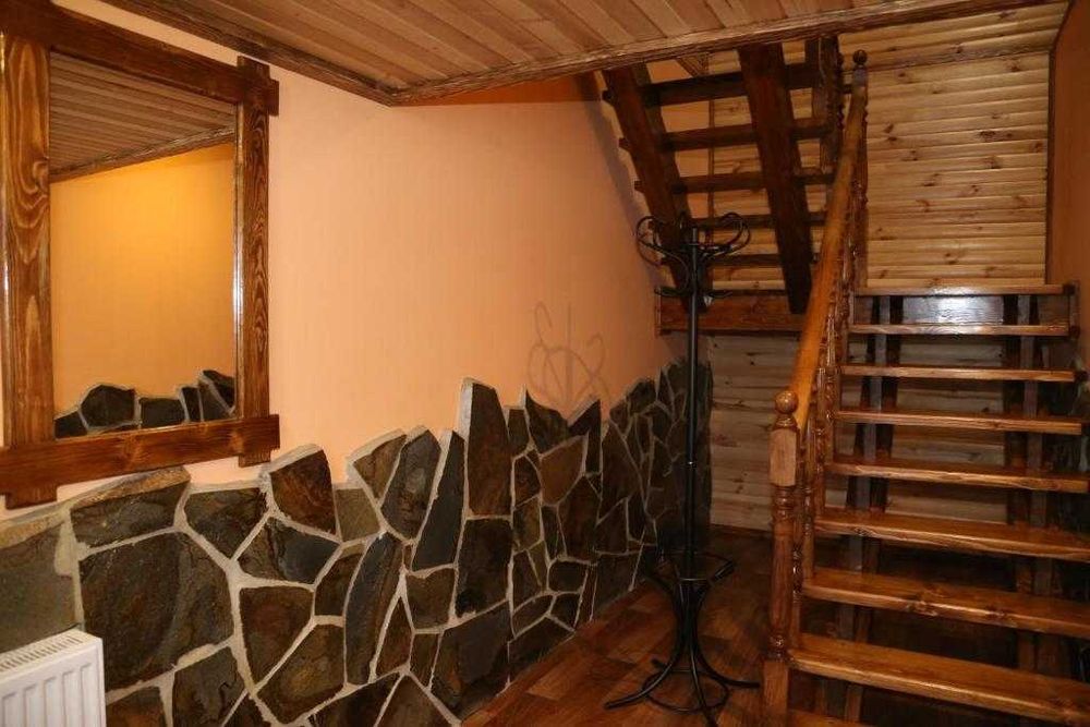 "Затишок в карпатах"