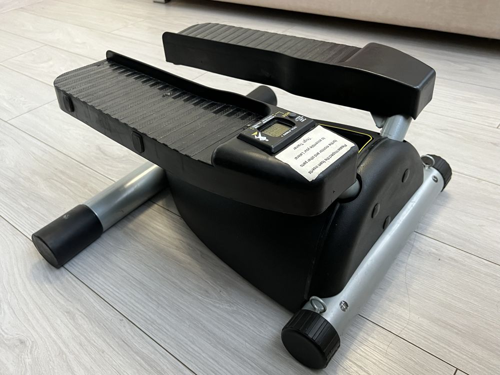Степер поворотний Lateral Thigh Trainer LTT