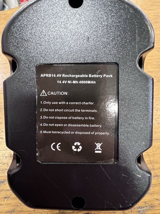 Bateria Ryobi 14.4V 4800MAh - NOVO