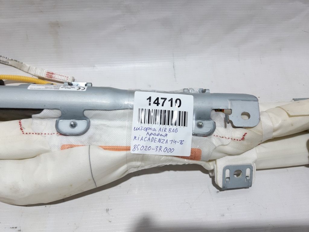 Шторка Airbag правая  Kia CADENZA `14-16  (850203R000)