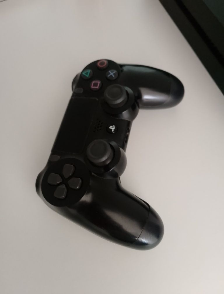 Playstation 4 1000gb com Comando Original