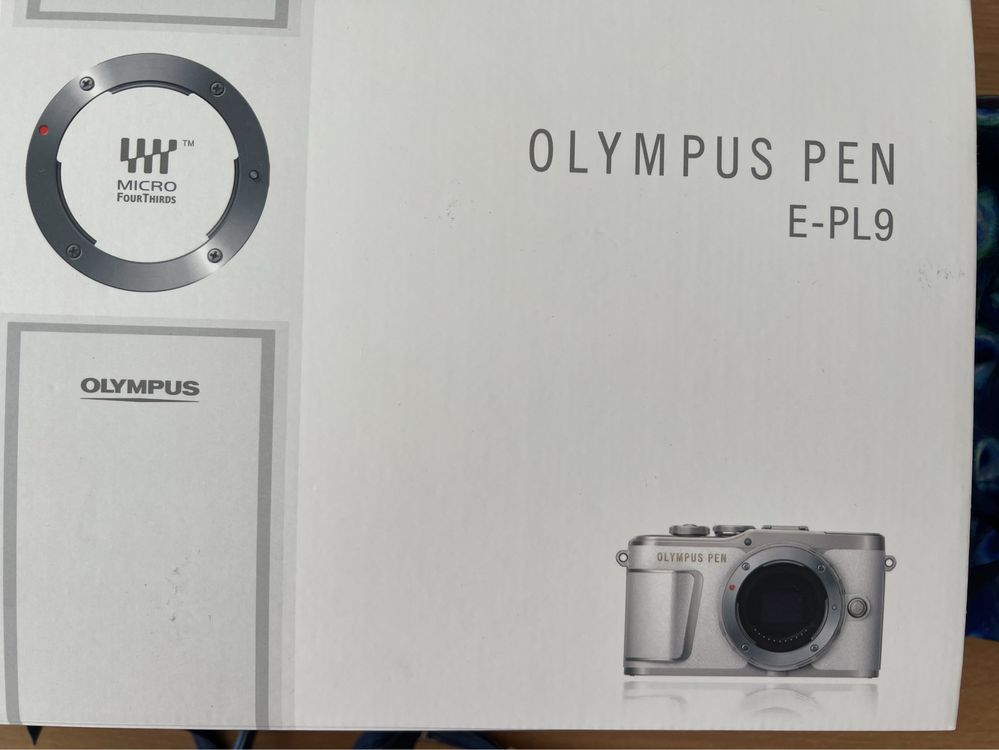 Olympus PEN E-PL9 zestaw z 2 obiektywami