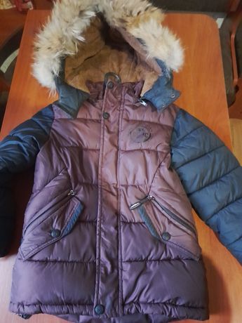 Зимова курточка 122р