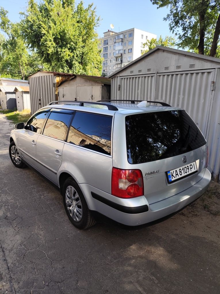 Volkswagen Universal B5