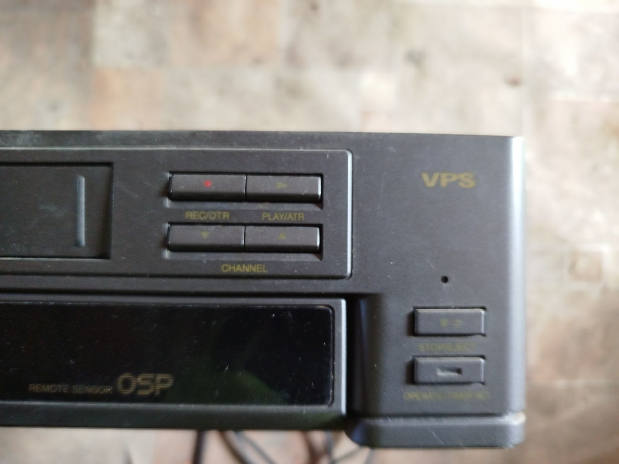 Відеомагнітофон vps   vr 9419