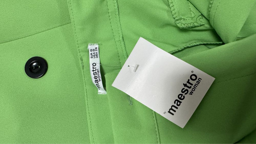 Костюм жіночий класичний