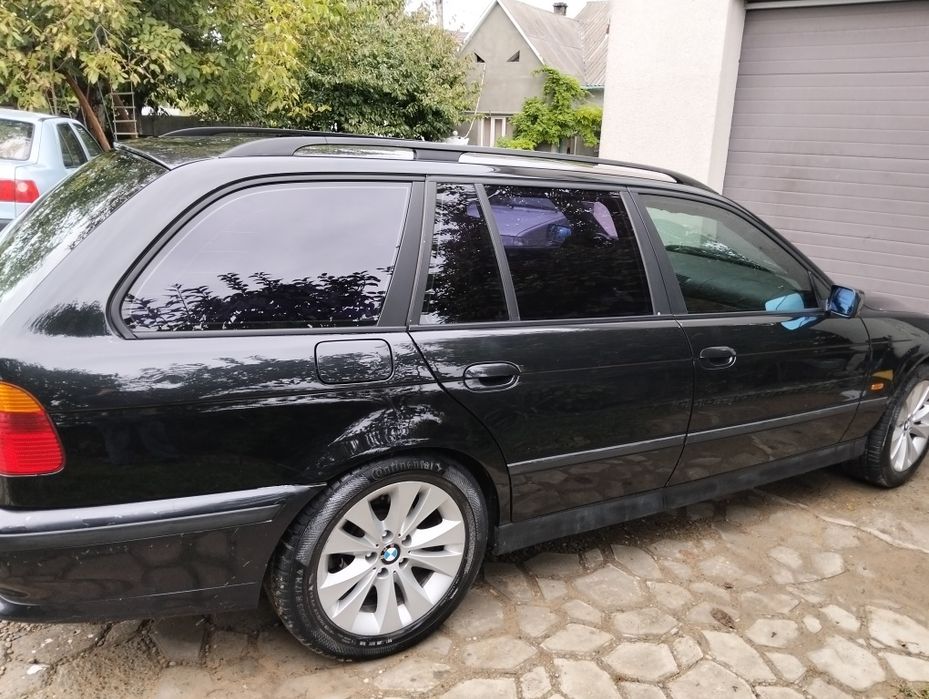 БМВ е39 турінг 3.0