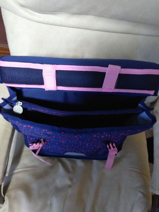 Рюкзак шкільний на колесах