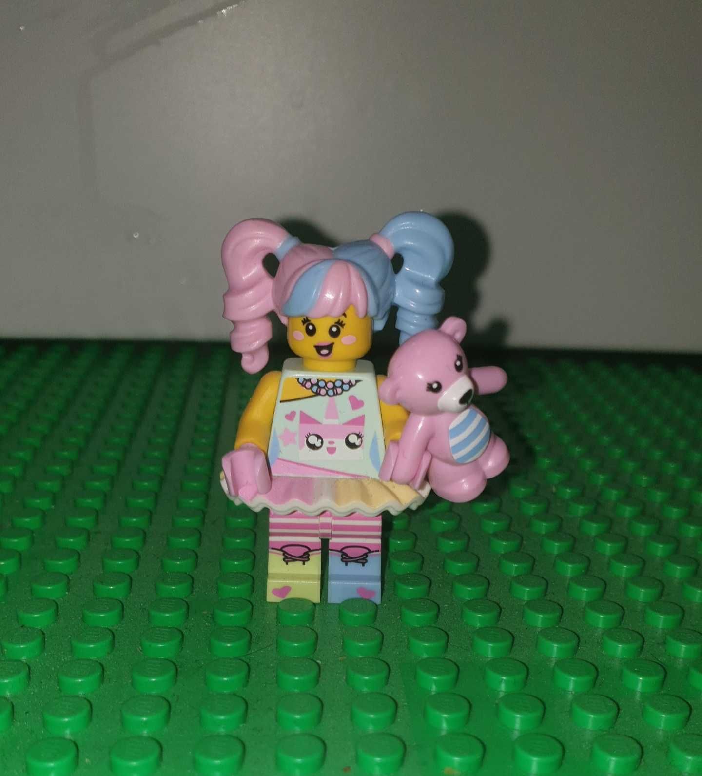 Lego Minifigures Ninjago N-Pop Girl