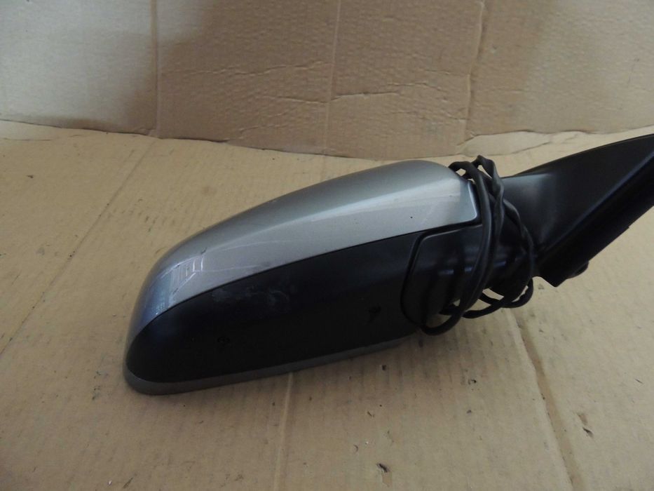 Lusterko prawe europejskie Audi A4 B6 B7 00,01,02,03,04,05,06-08 LY7Q