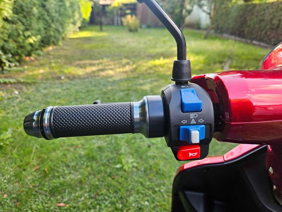 Skuter elektryczny inwalidzki trójkołowy ZT15, Veleco, nowy