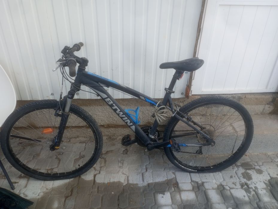 Bicicleta...........