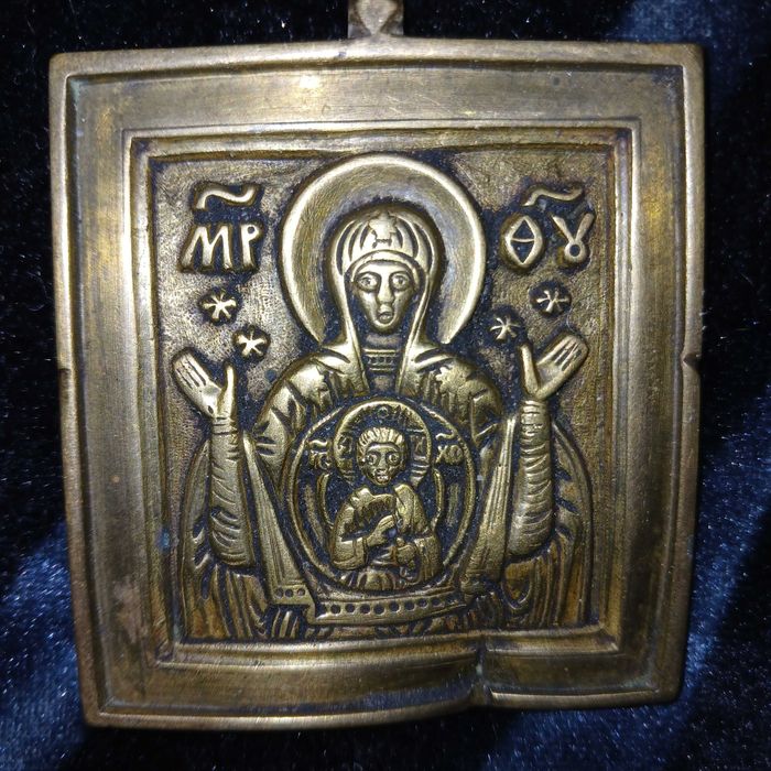 Редкая старинная дорожная икона Знамение XIX век.