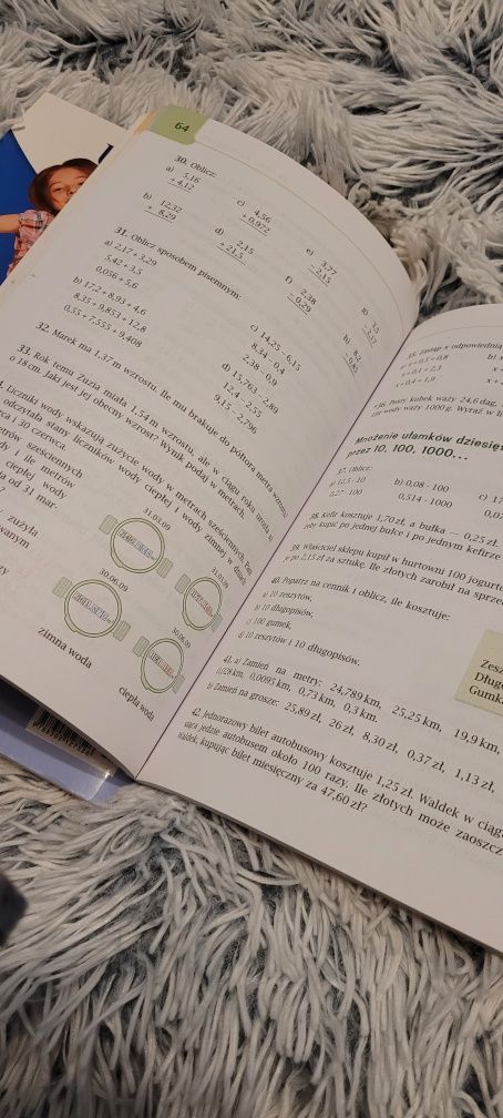 Matematyka zbiór zadań klasa 5 gratis Atlas. Polecam.