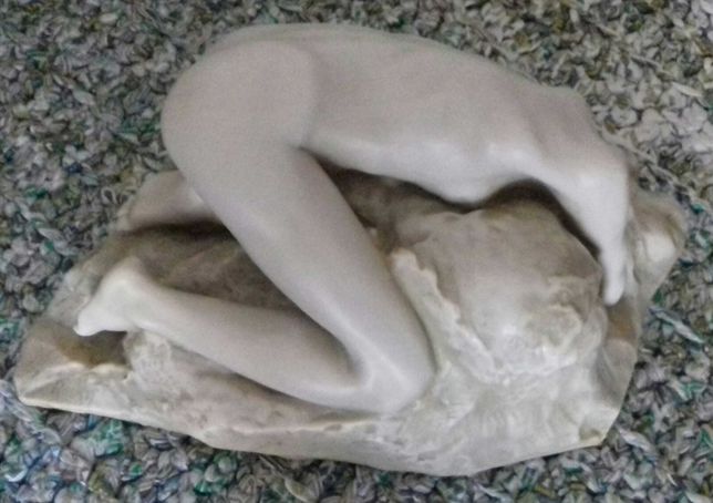 Escultura Danaide de Rodin