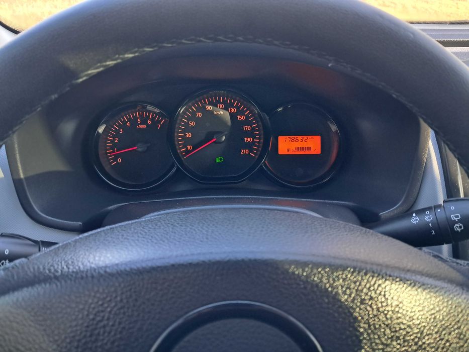 Продам або Обміняю LOGAN MCV 14р.в 178тис.км 1.2 В Рідній Фарбі Торг