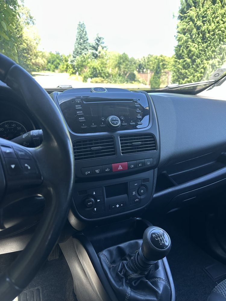 Fiat Doblo 2.0 Multijet 7 Osób