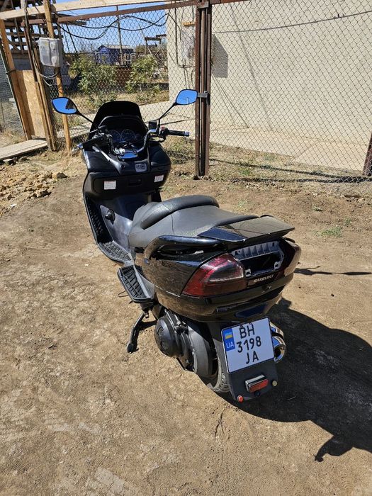 Скутер Suzuki skywave 400