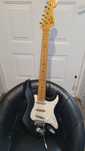 Gitara typu Fender Stratocaster
