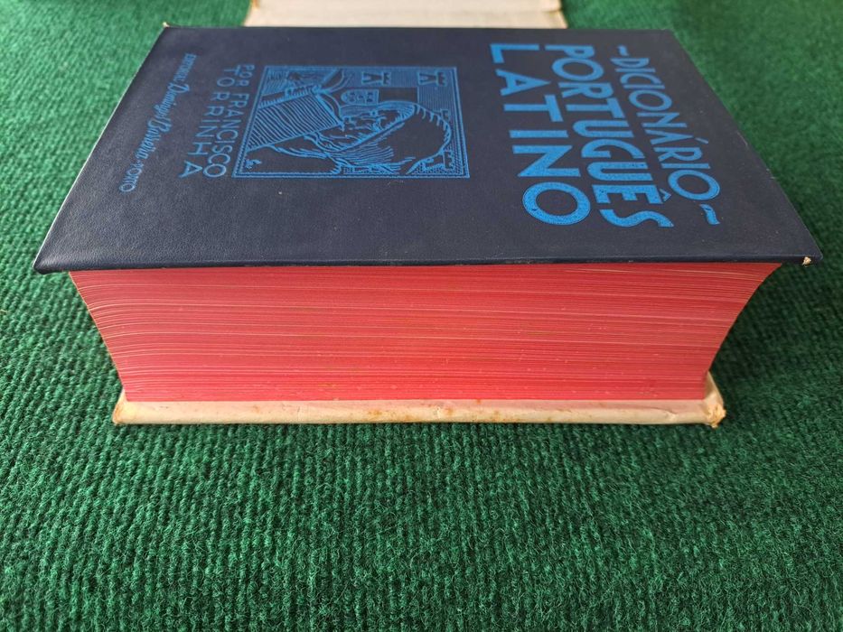 Dicionário Português Latino - Francisco Torrinha