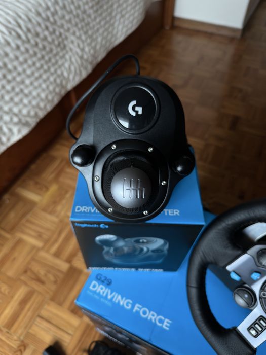 Logitech G29 + Shifter
