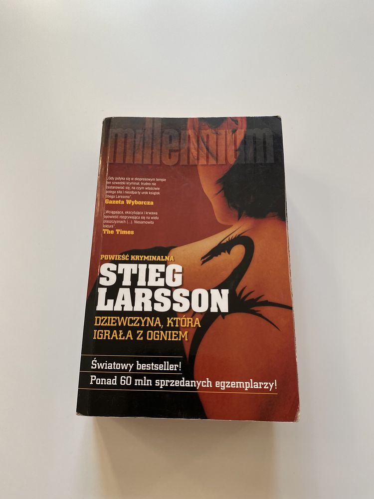 Książka Dziewczyna, która igrała z ogniem - Stieg Larsson