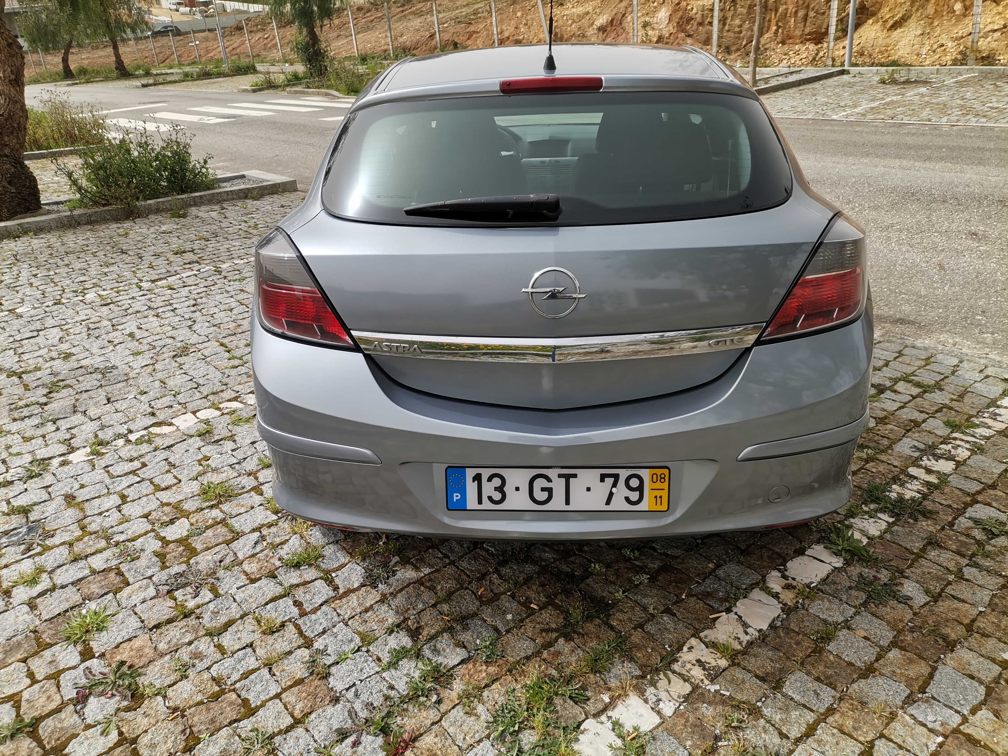 Opel astra gtc 1.3 90cv (ótimo estado) 5 lugares