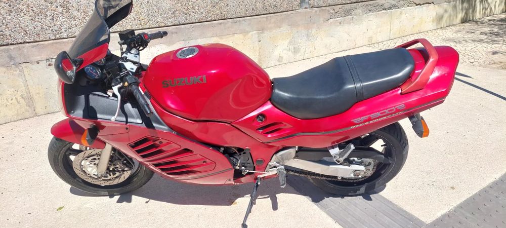 Suzuki RF  RF900