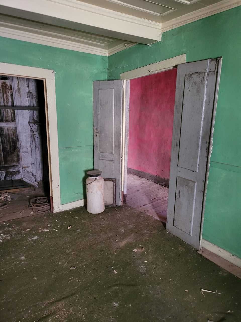 Prédio com terreno em Melo (Gouveia)