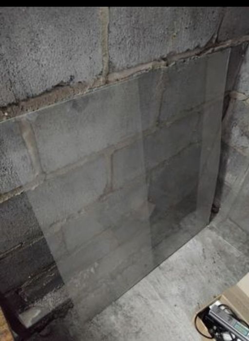 Скло 2 шт товщина 4 мм